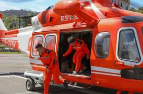 浙江温州率全省之先开展航空应急救援队人机合训